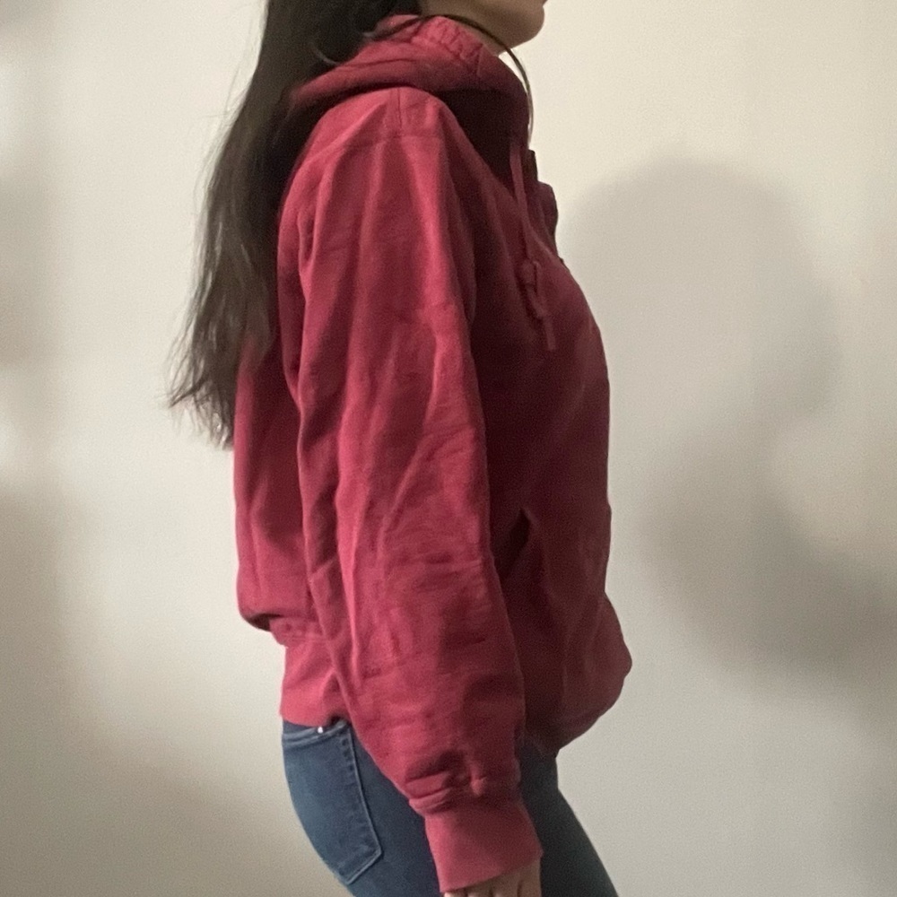 🍂 Men’s Wind River Red Quater-Zip Sweater Hoodie -  Size Medium 🧥 - Picture 4 of 15